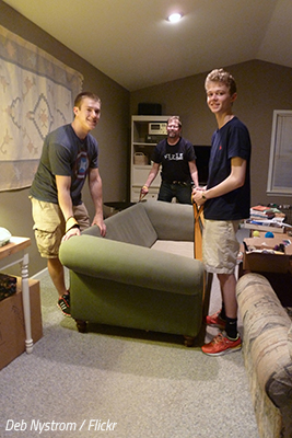 Furniture moving helpers