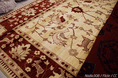 How to pack oriental rugs for moving
