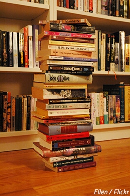 What's the best way to pack books for moving?